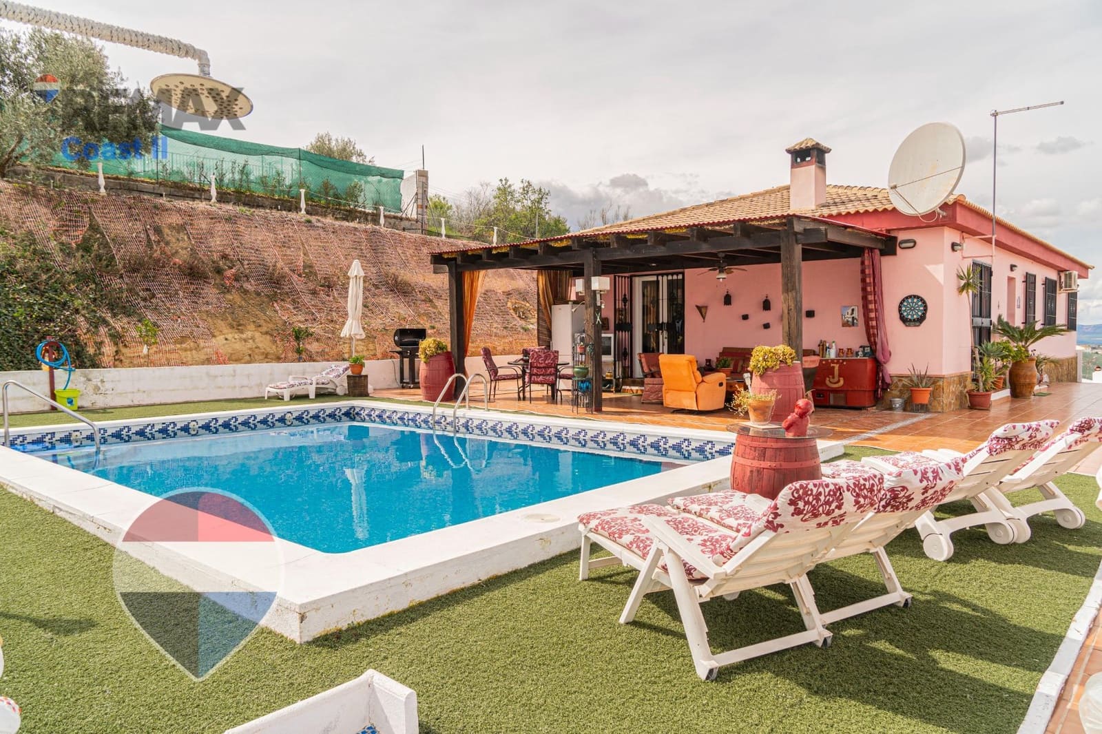 4 sypialnia Finka/Dom wiejski na sprzedaż w Moraleda de Zafayona z basenem - 304 900 € (Ref: 9568896)