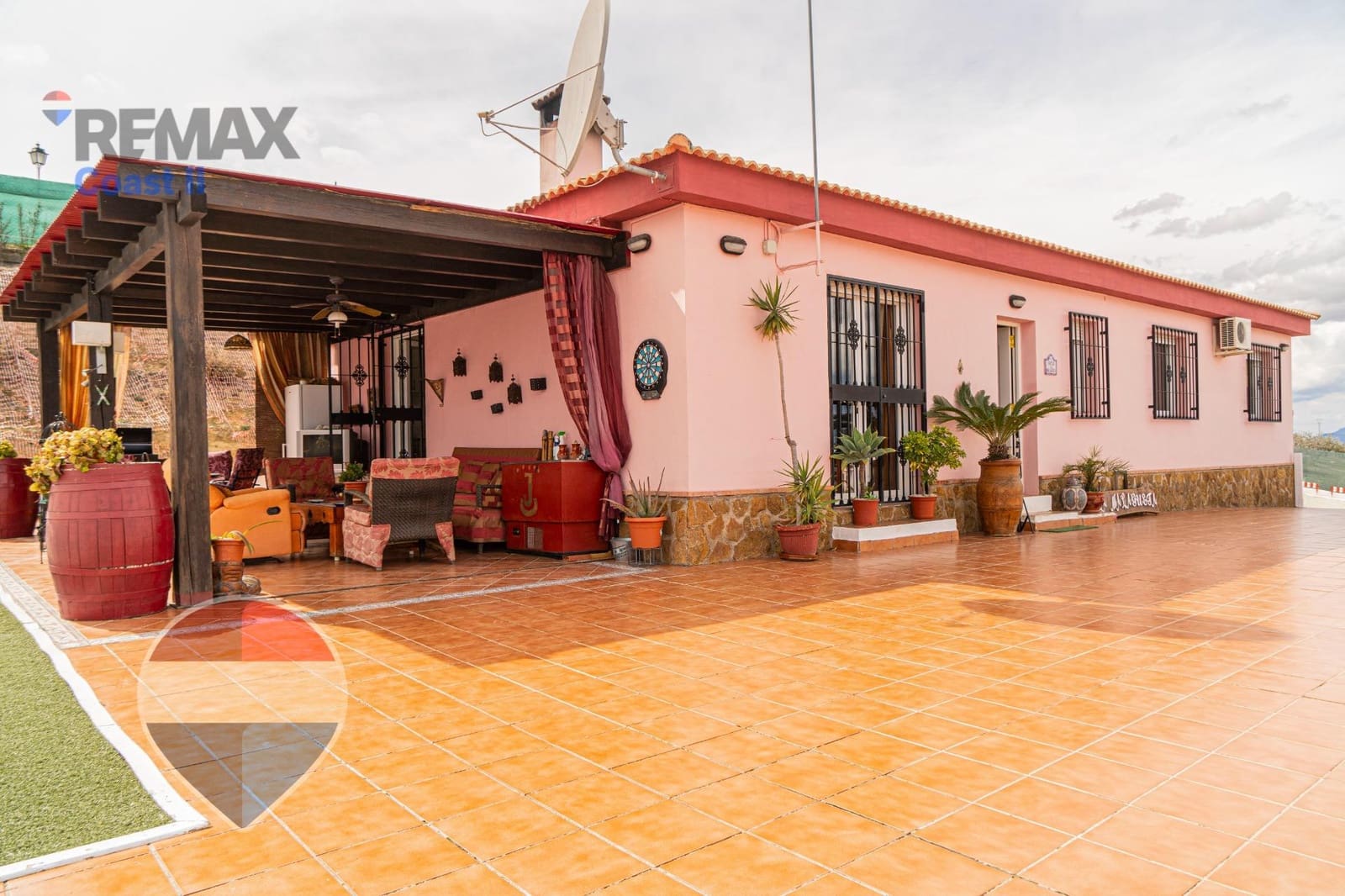 4 sypialnia Finka/Dom wiejski na sprzedaż w Moraleda de Zafayona z basenem - 304 900 € (Ref: 9568896)