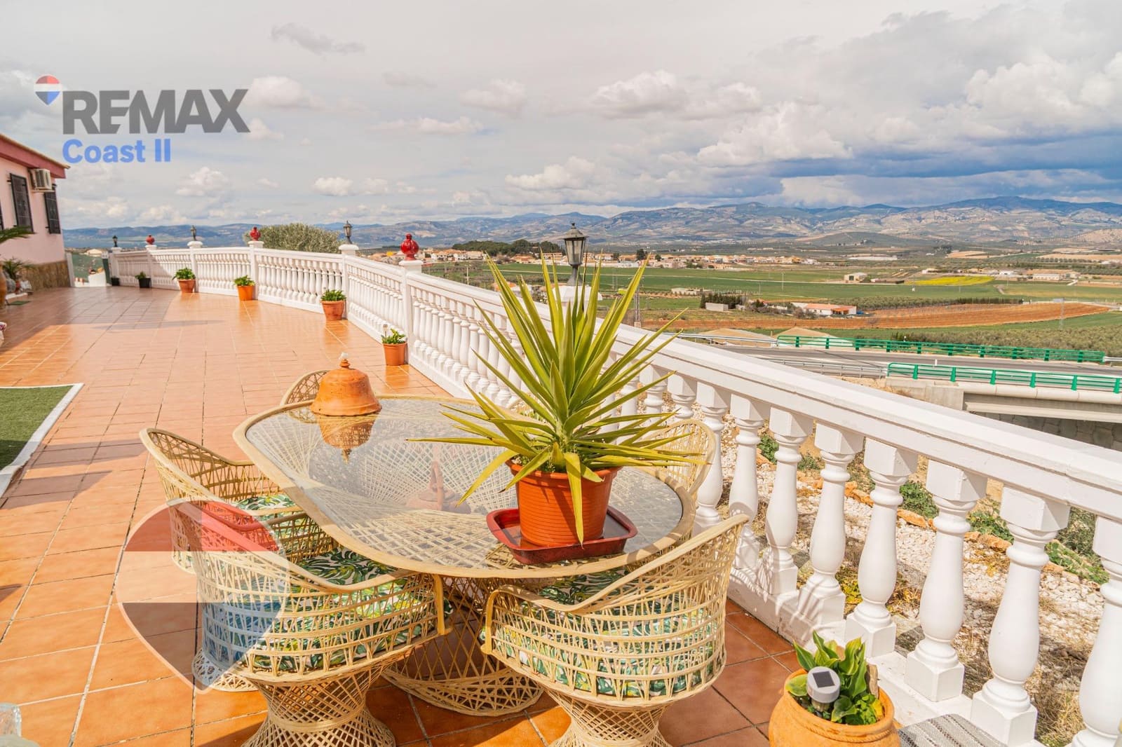 4 sypialnia Finka/Dom wiejski na sprzedaż w Moraleda de Zafayona z basenem - 304 900 € (Ref: 9568896)