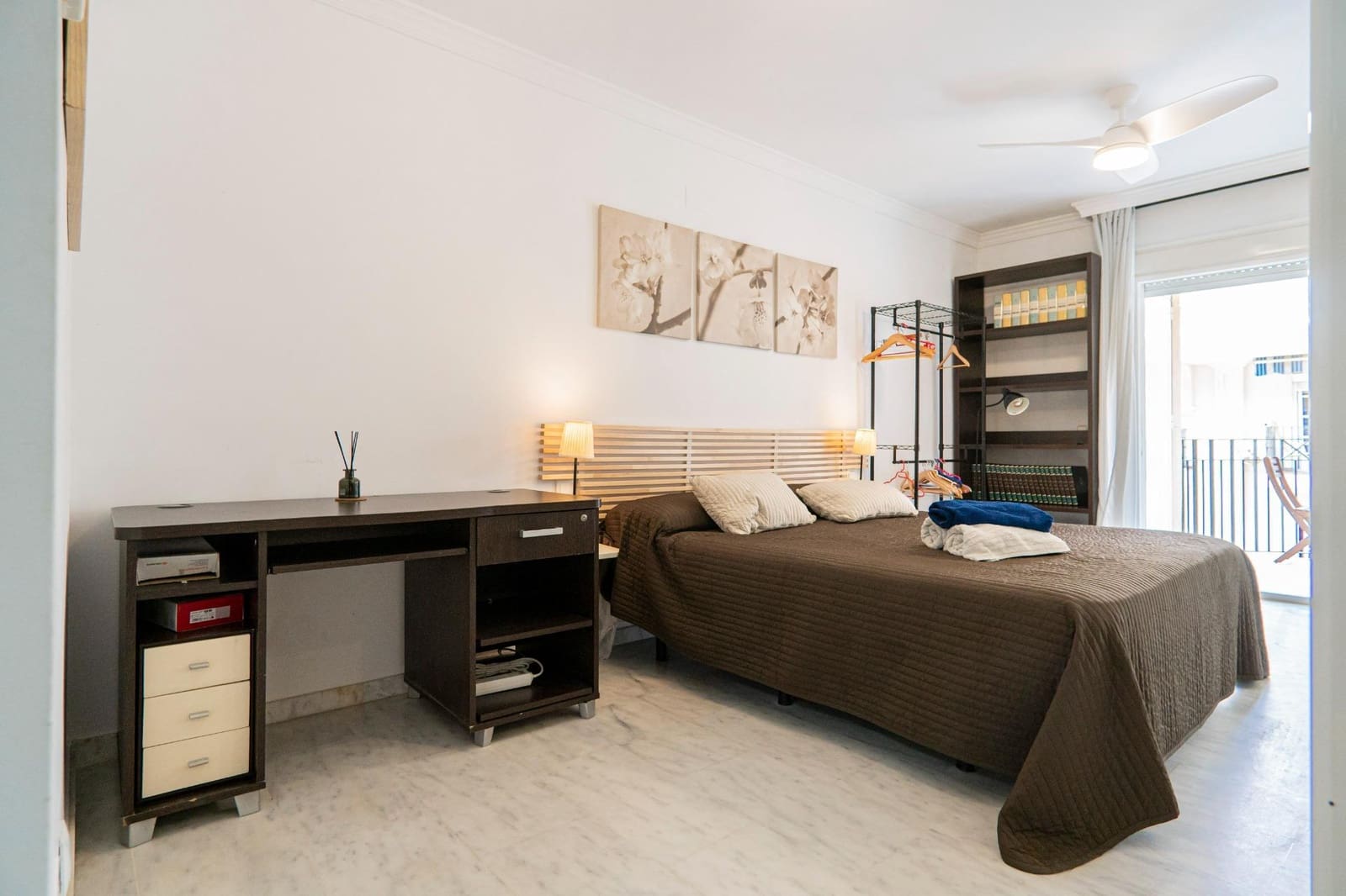 1 Zimmer Apartment zu vermieten in Estepona - 1.350 € (Ref: 9596342)