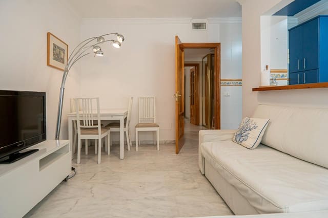 Appartement de 1 chambre à louer à Estepona - 1 350 € (Ref: 9596342)