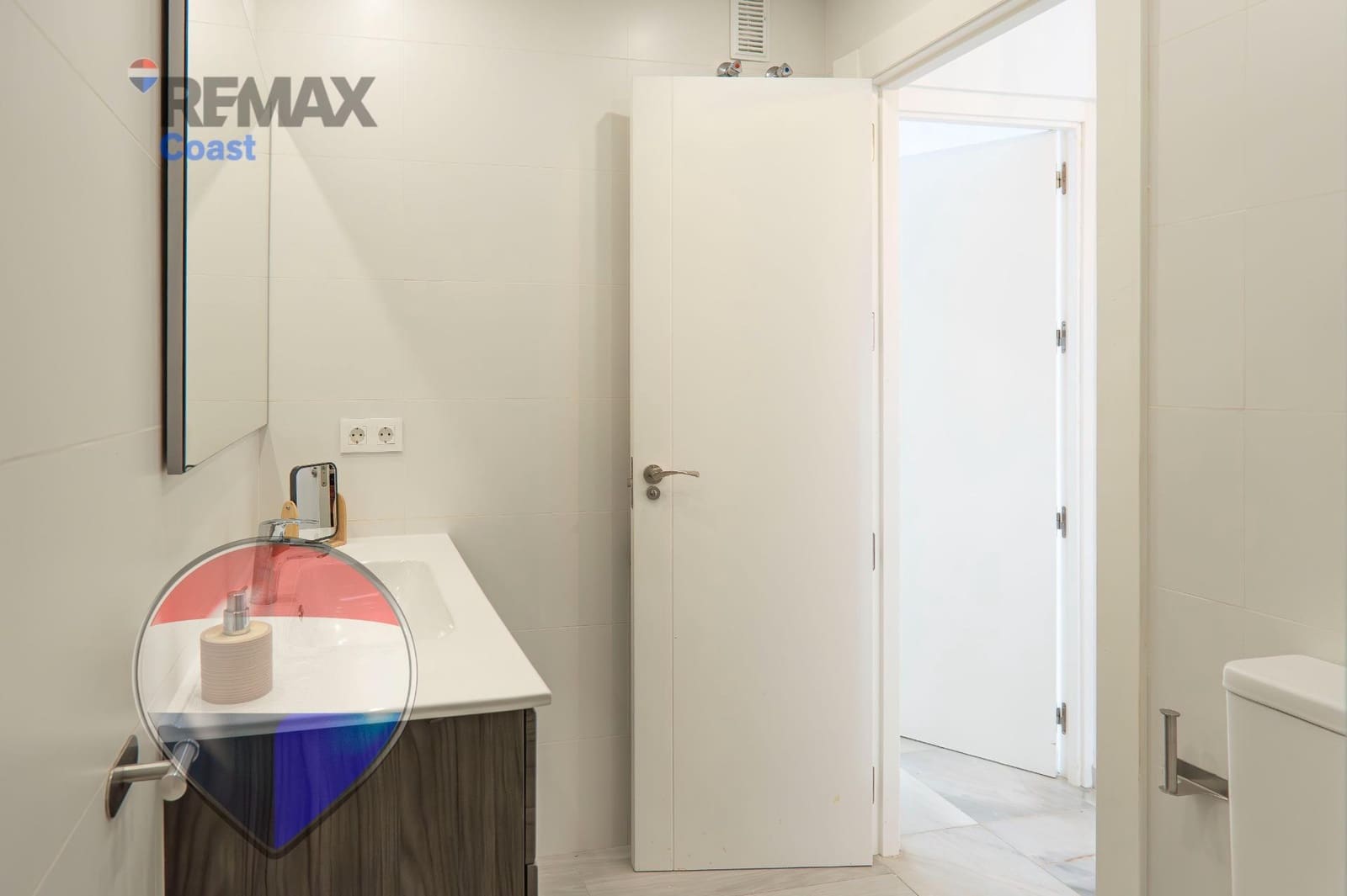 3 makuuhuone Asunto myytävänä paikassa La Cala del Moral mukana uima-altaan - 305 000 € (Ref: 9601203)