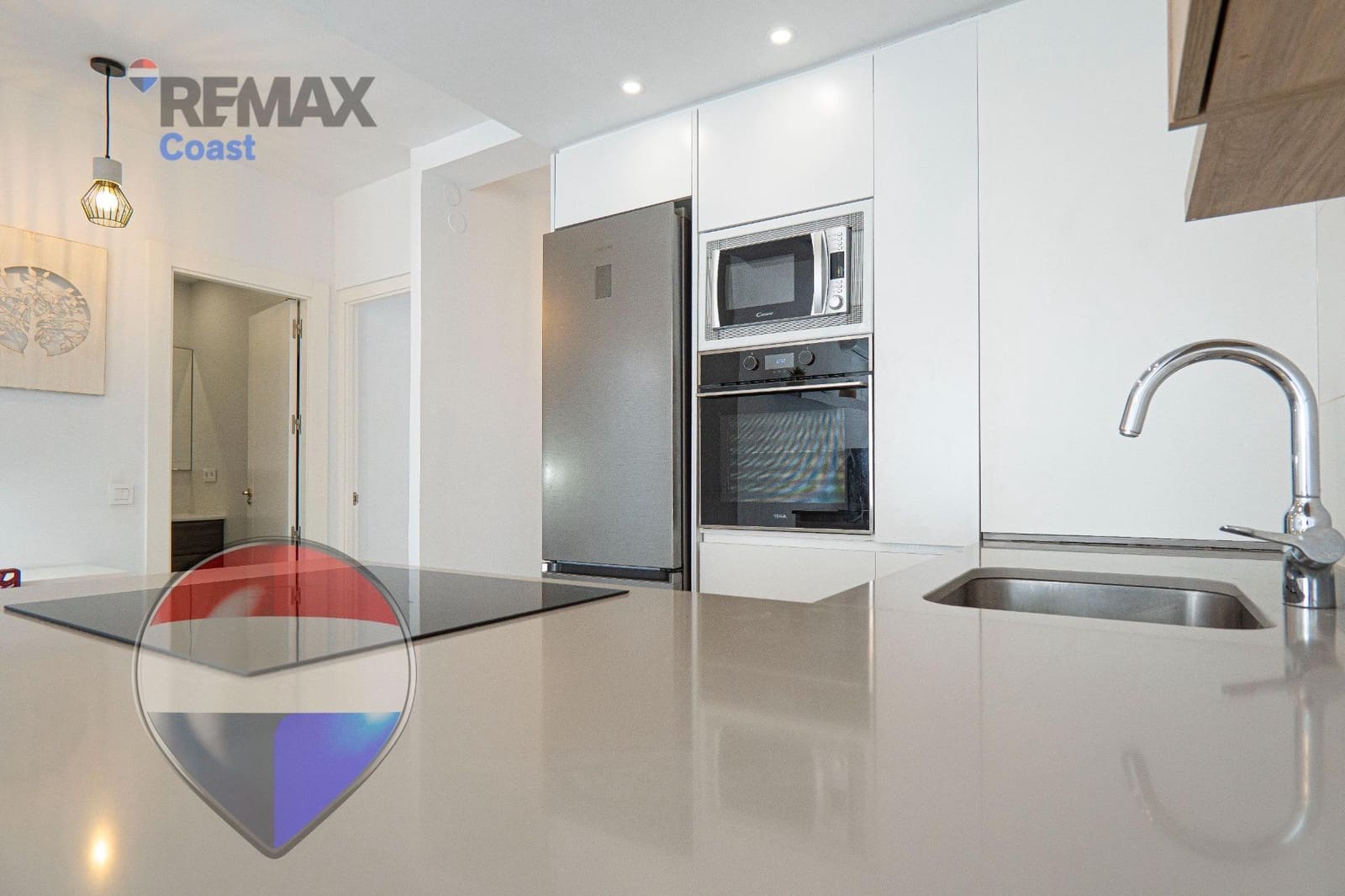 3 makuuhuone Asunto myytävänä paikassa La Cala del Moral mukana uima-altaan - 305 000 € (Ref: 9601203)