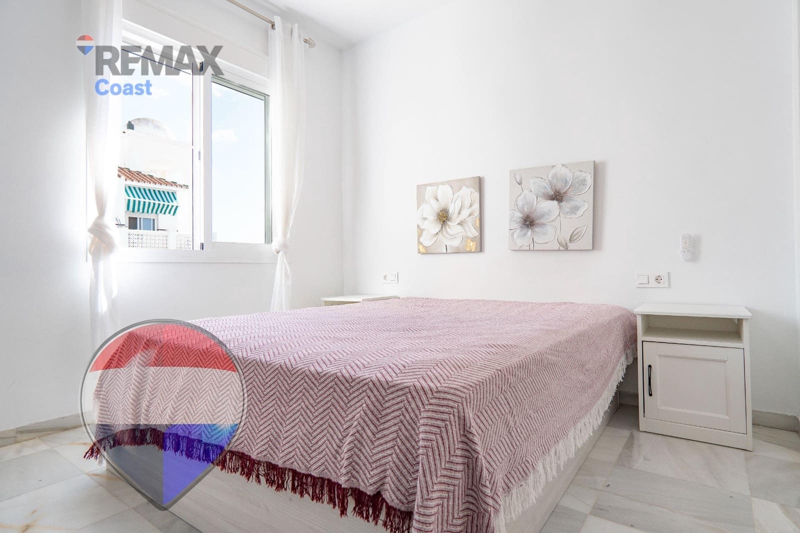 3 makuuhuone Asunto myytävänä paikassa La Cala del Moral mukana uima-altaan - 305 000 € (Ref: 9601203)