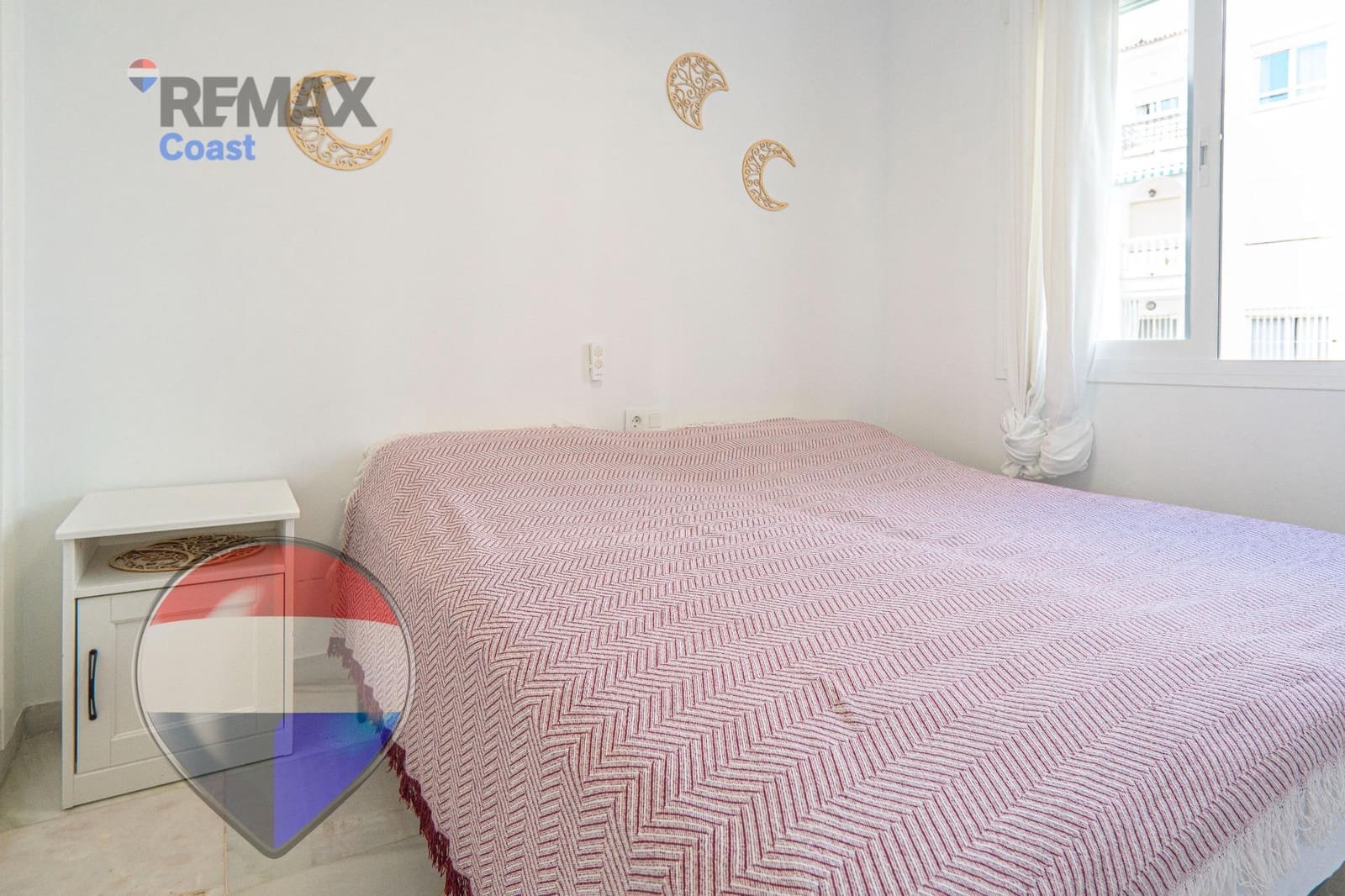 3 makuuhuone Asunto myytävänä paikassa La Cala del Moral mukana uima-altaan - 305 000 € (Ref: 9601203)