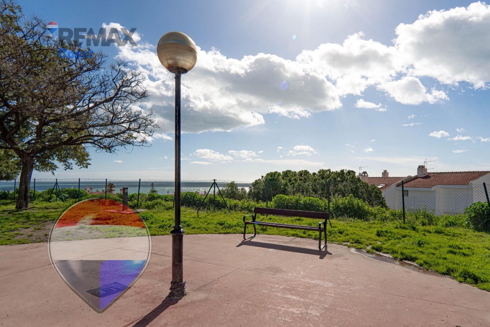 3 makuuhuone Asunto myytävänä paikassa La Cala del Moral mukana uima-altaan - 305 000 € (Ref: 9601203)