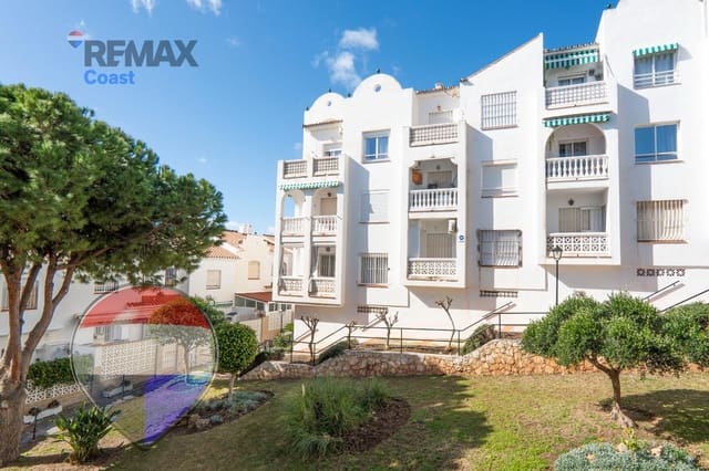 3 makuuhuone Asunto myytävänä paikassa La Cala del Moral, Rincón de la Victoria mukana uima-altaan - 305 000 € (Ref: 9601203)