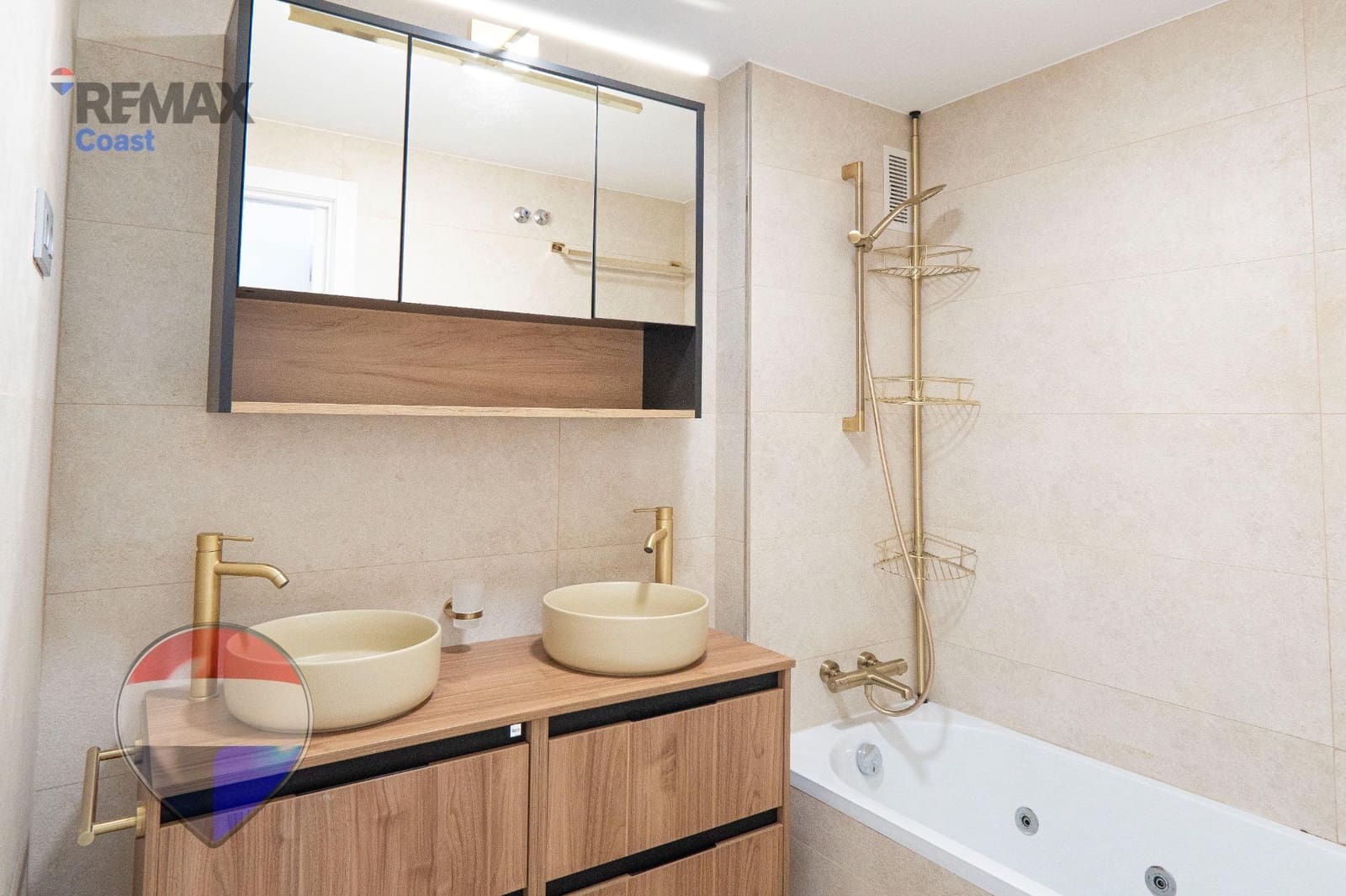 3 soveværelse Lejlighed til leje i Malaga by med garage - € 1.900 (Ref: 9605152)