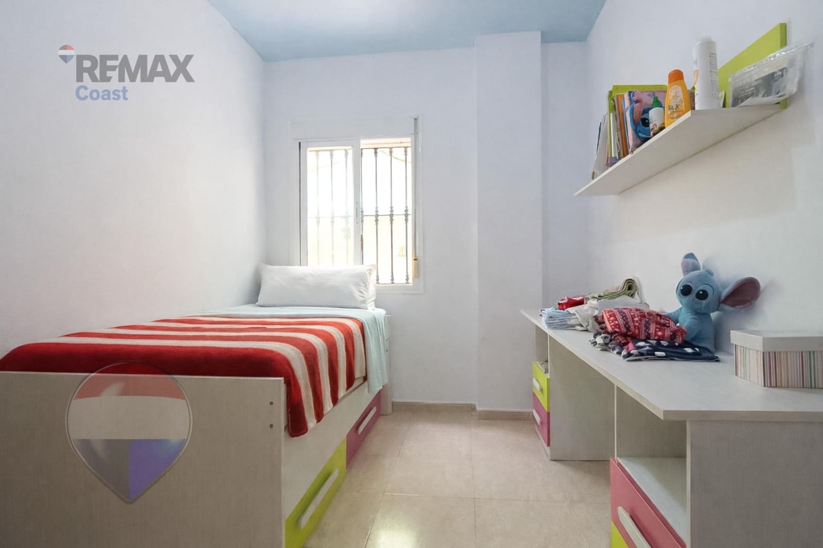 Piso de 3 habitaciones en Cártama en venta con garaje - 299.000 € (Ref: 9619441)