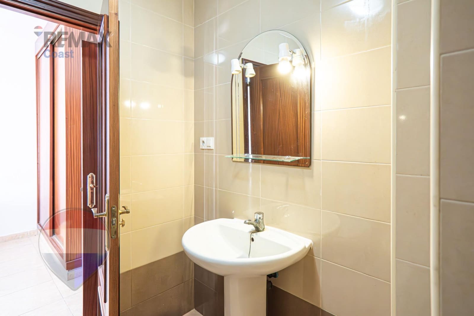 Piso de 3 habitaciones en Cártama en venta con garaje - 299.000 € (Ref: 9619441)