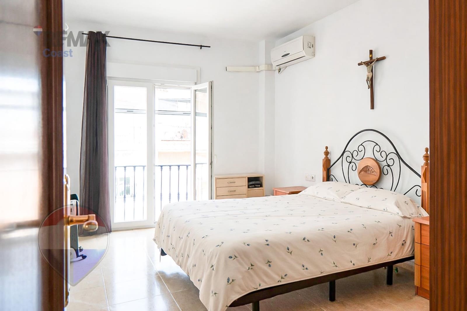 3 bedroom Flat for sale in Cartama with garage - € 288,000 (Ref: 9619441)