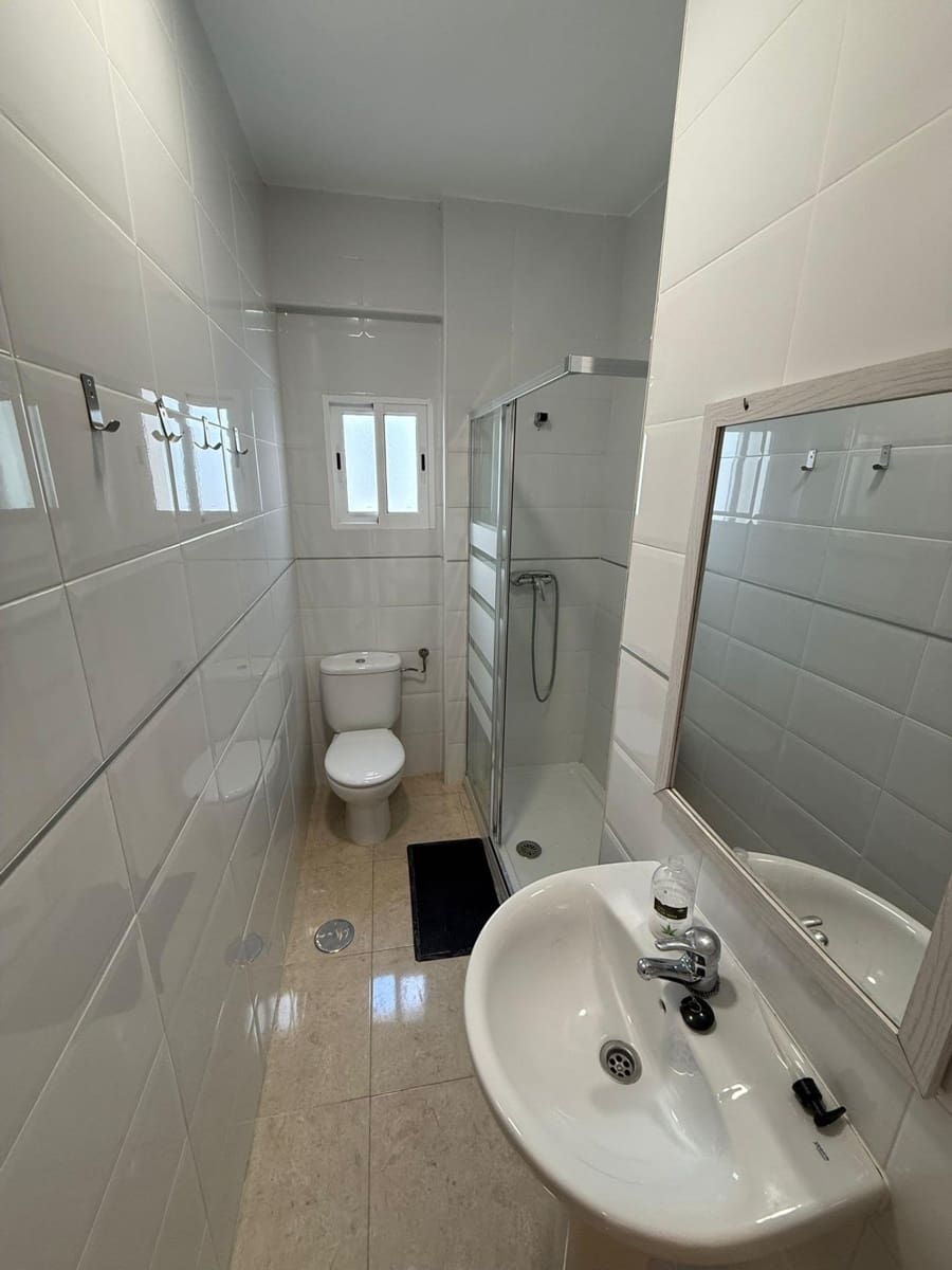 3 makuuhuone Asunto vuokrattavana paikassa Malaga kaupunki - 1 200 € (Ref: 9627739)