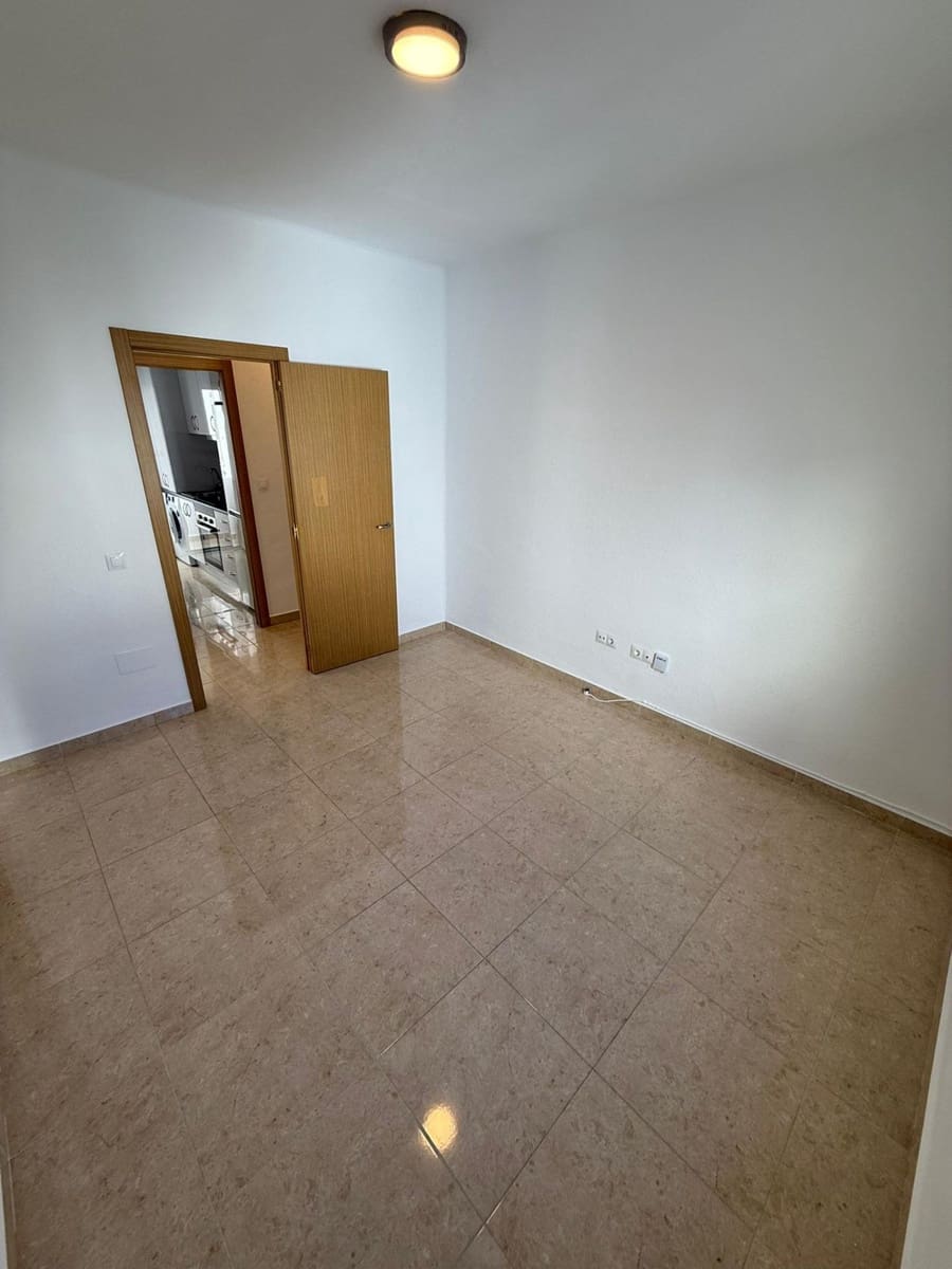 3 makuuhuone Asunto vuokrattavana paikassa Malaga kaupunki - 1 200 € (Ref: 9627739)