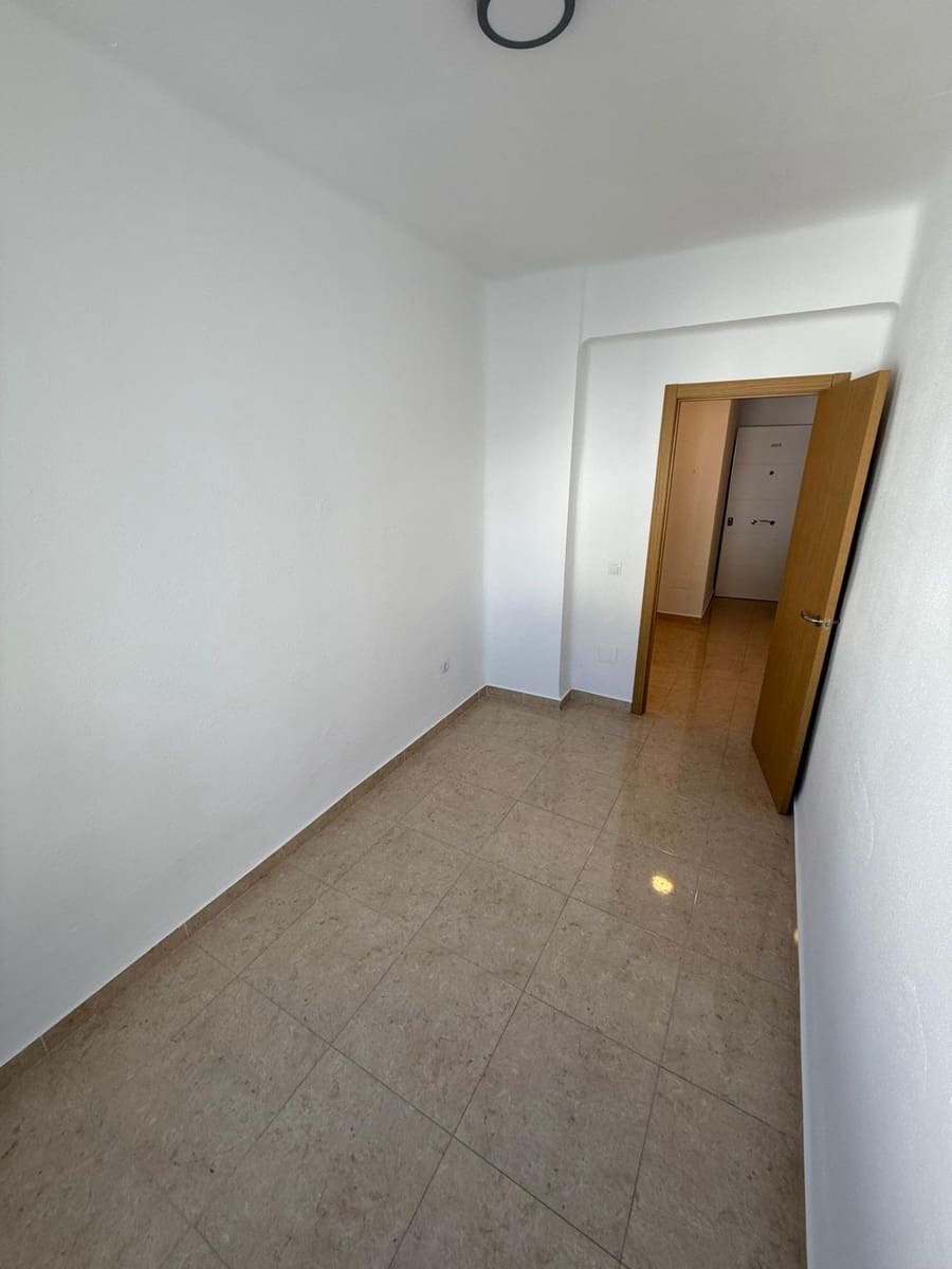 3 makuuhuone Asunto vuokrattavana paikassa Malaga kaupunki - 1 200 € (Ref: 9627739)