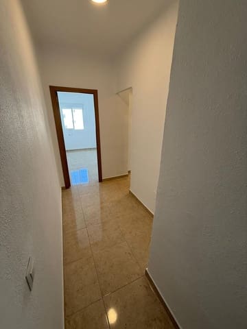 3 makuuhuone Asunto vuokrattavana paikassa Málaga kaupunki - 1 200 € (Ref: 9627739)