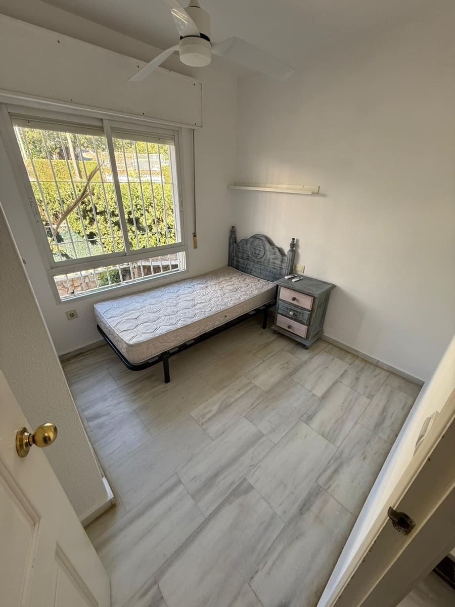 6 makuuhuone Rivitalo vuokrattavana paikassa Malaga kaupunki mukana uima-altaan 
autotalli - 2 000 € (Ref: 9627740)