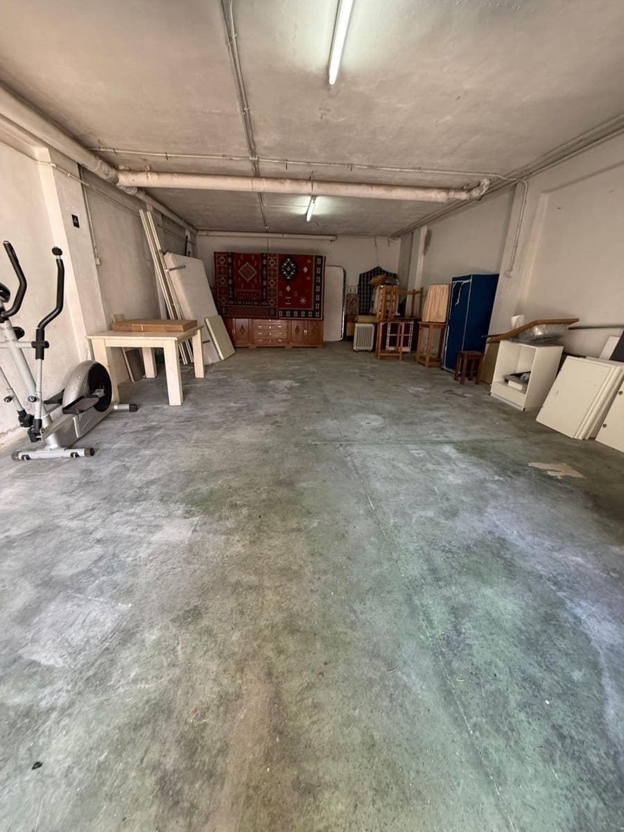 6 makuuhuone Rivitalo vuokrattavana paikassa Malaga kaupunki mukana uima-altaan 
autotalli - 2 000 € (Ref: 9627740)