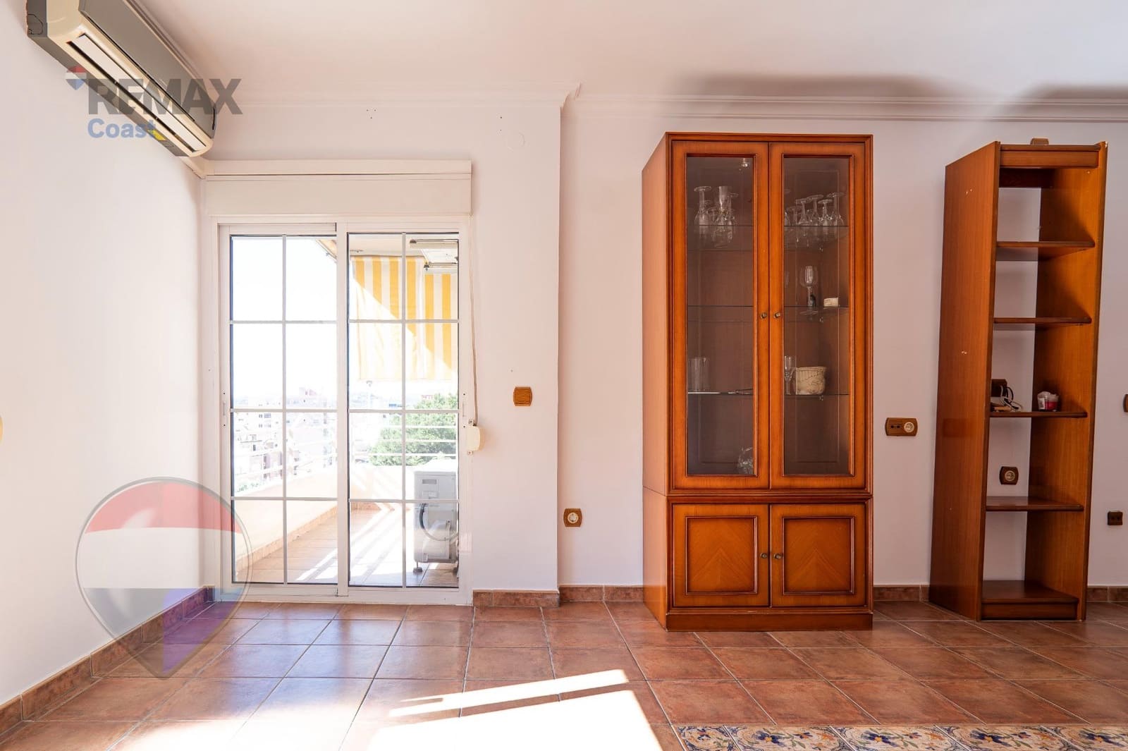 3 bedroom Flat for sale in Malaga city - € 405,000 (Ref: 9637743)