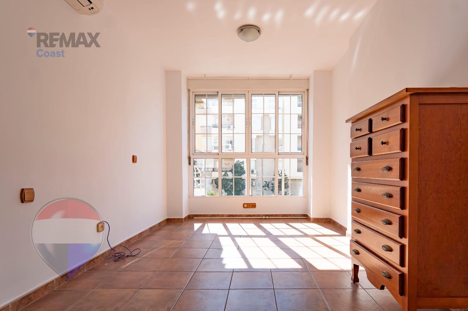 3 bedroom Flat for sale in Malaga city - € 405,000 (Ref: 9637743)