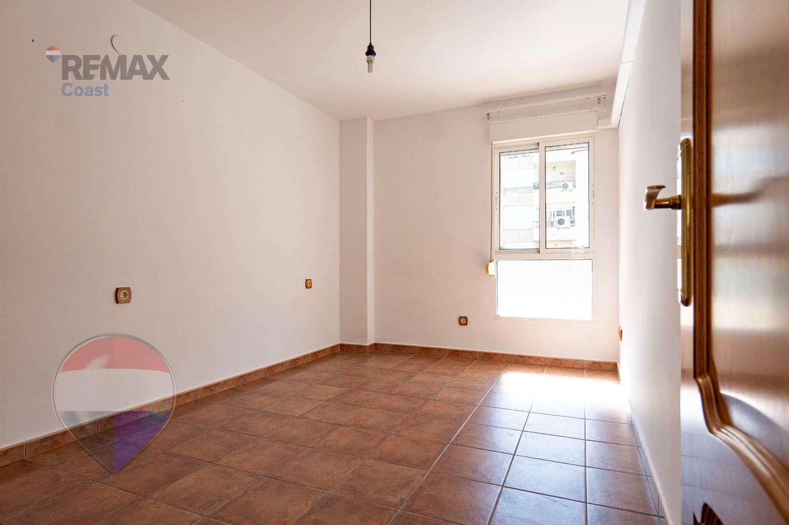 3 bedroom Flat for sale in Malaga city - € 405,000 (Ref: 9637743)