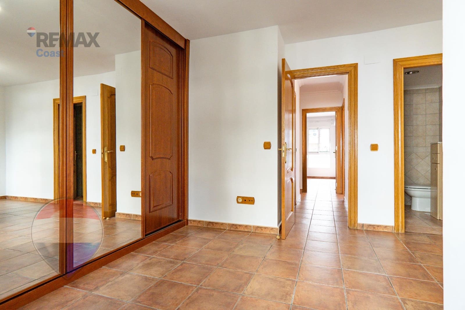 3 bedroom Flat for sale in Malaga city - € 405,000 (Ref: 9637743)