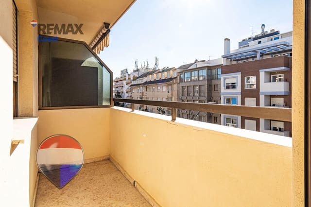 3 Zimmer Apartment zu vermieten in Rincón de la Victoria mit Garage - 1.400 € (Ref: 9674426)