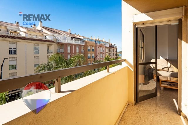 3 Zimmer Apartment zu vermieten in Rincón de la Victoria mit Garage - 1.400 € (Ref: 9674426)