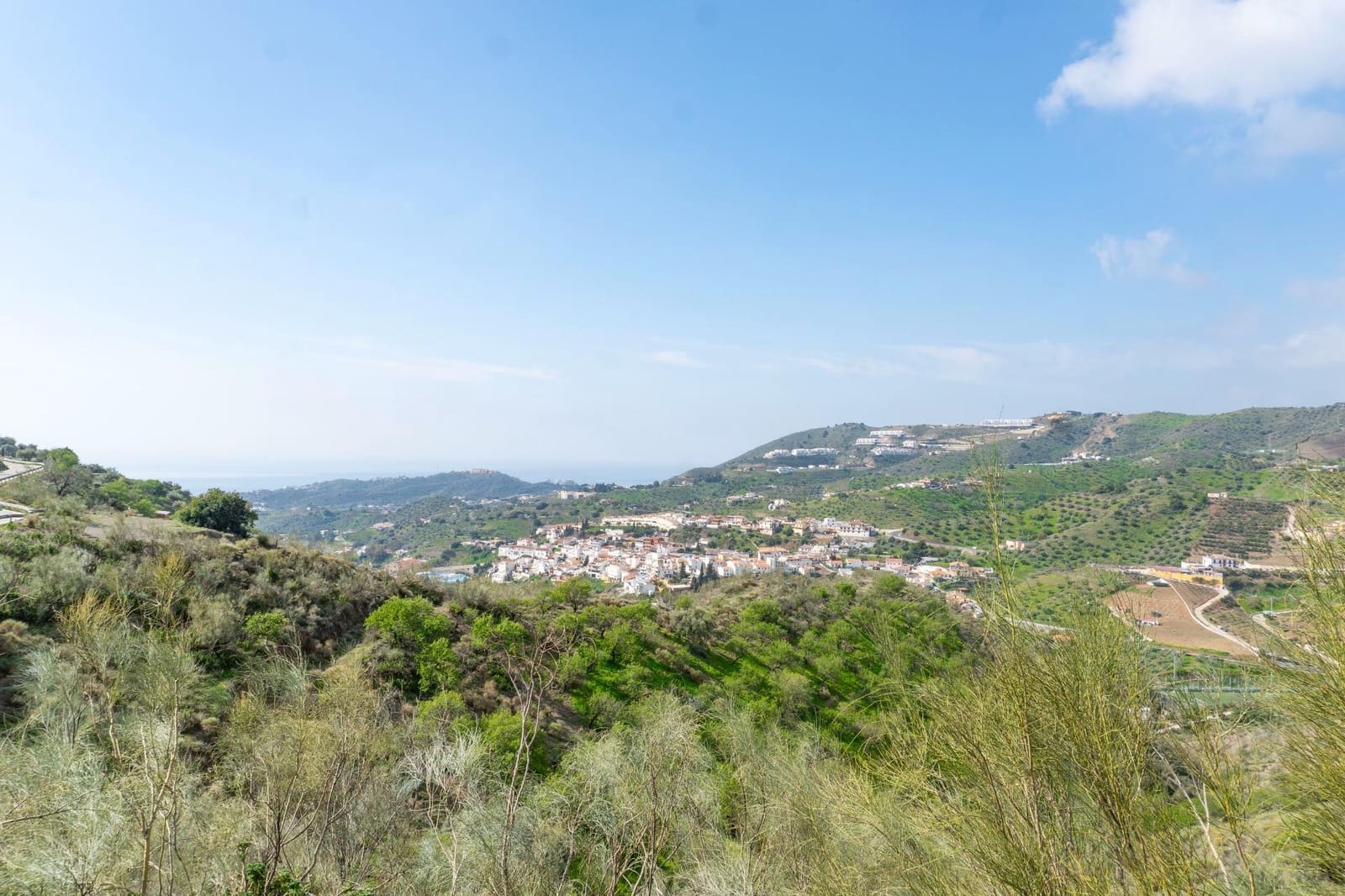 Undeveloped Land for sale in Almayate - € 199,000 (Ref: 9679963)