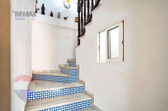 3 chambre Maison de Ville à vendre à Ciudad Jardín, Malaga ville - 266 000 € (Ref: 9679964)