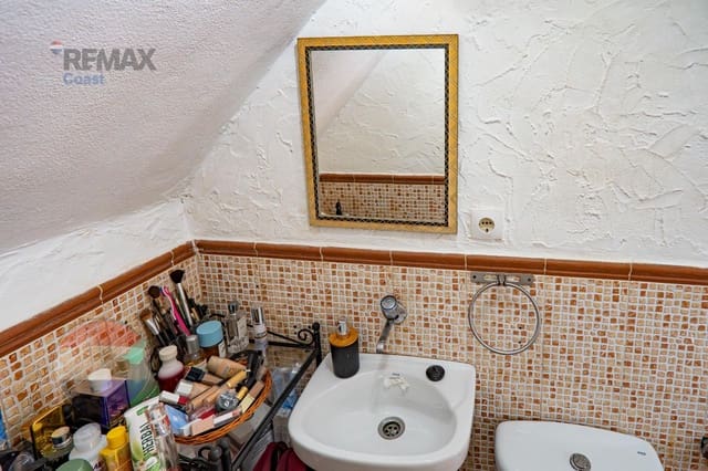 3 sovrum Hus till salu i Ciudad Jardín, Málaga stad - 256 000 € (Ref: 9679964)