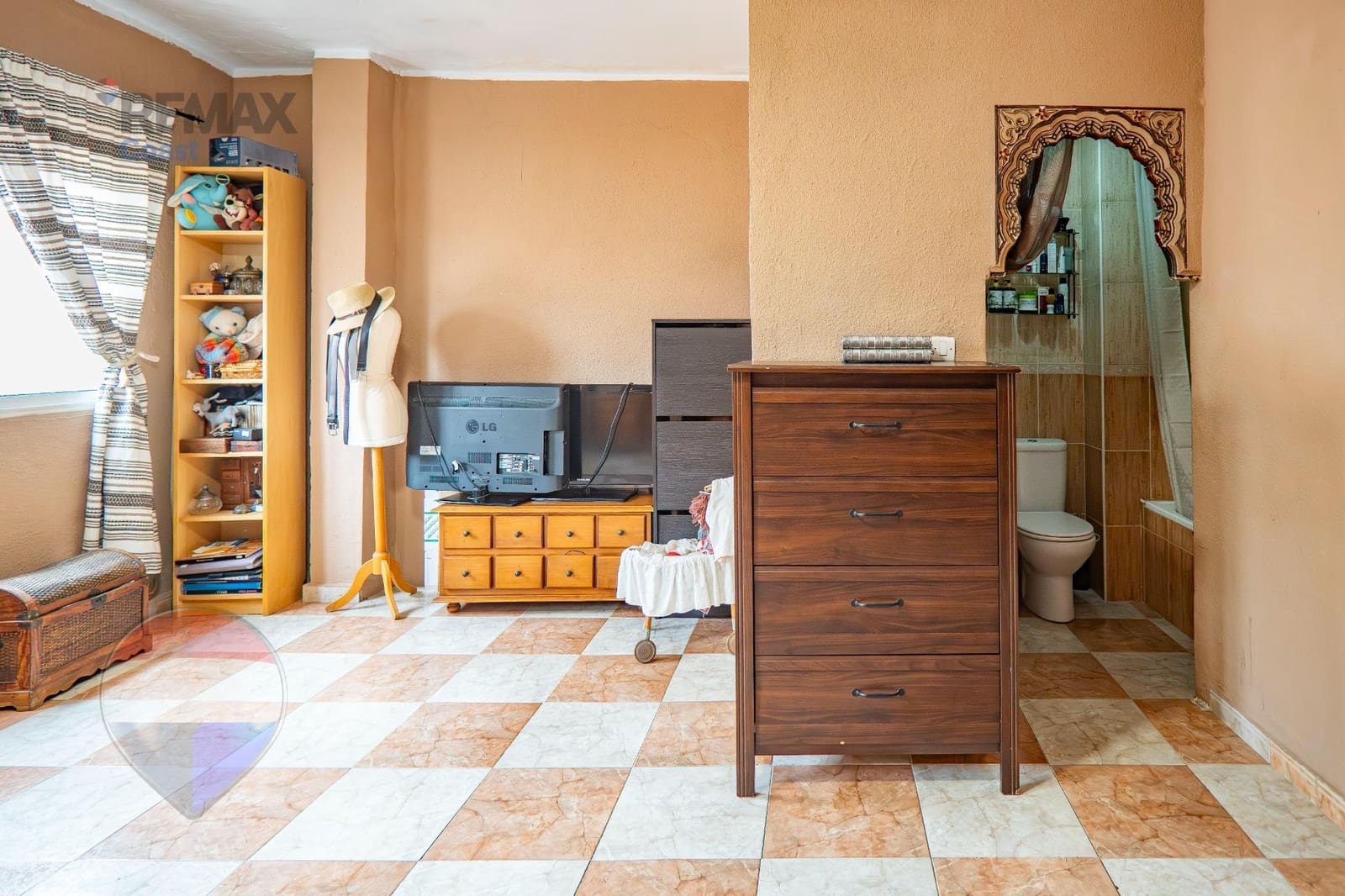 3 sypialnia Dom na sprzedaż w Miasto Malaga - 256 000 € (Ref: 9679964)