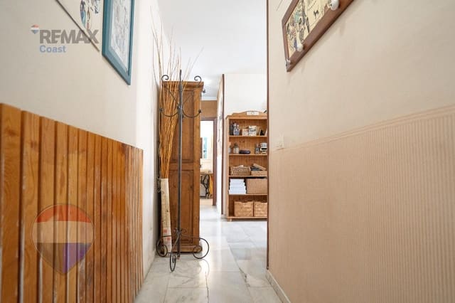 2 slaapkamer Flat te koop in Málaga stad - € 320.900 (Ref: 9682621)