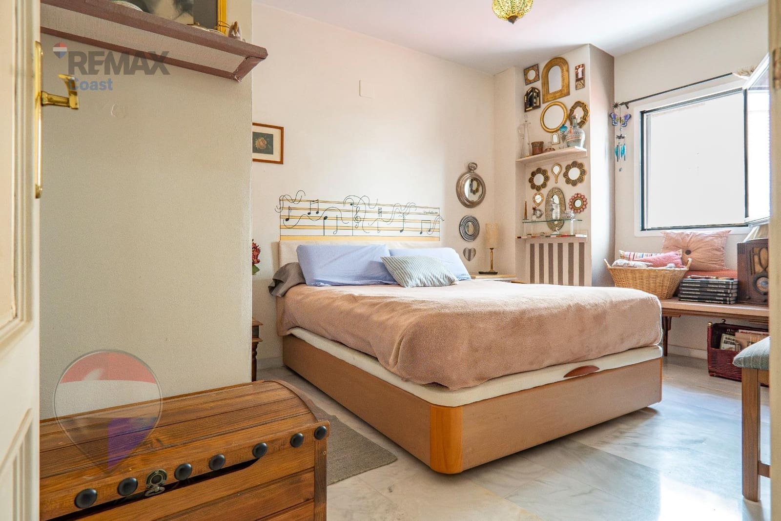 2 bedroom Flat for sale in Malaga city - € 289,000 (Ref: 9682621)