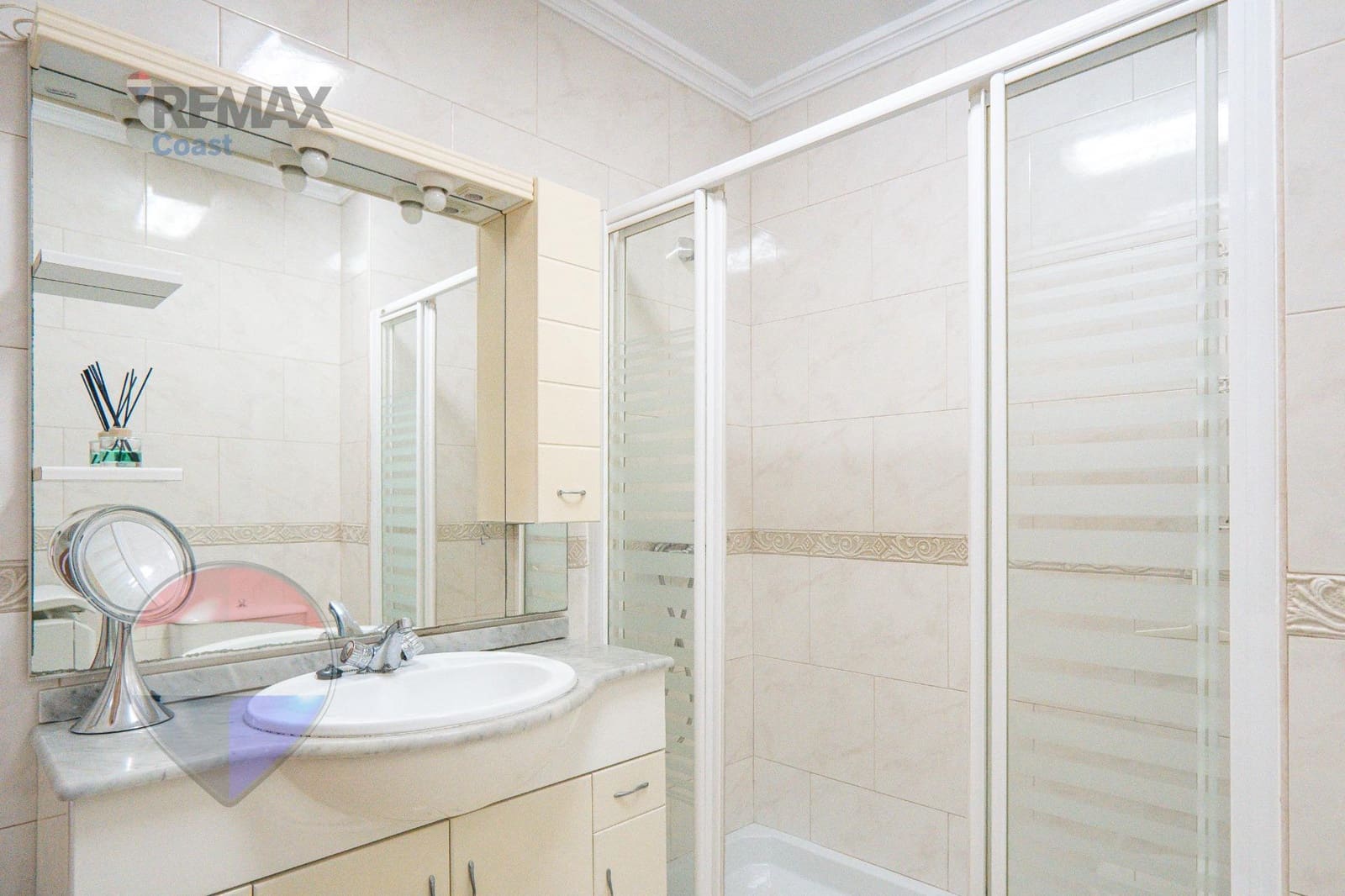 3 bedroom Flat for sale in Malaga city - € 295,000 (Ref: 9702080)