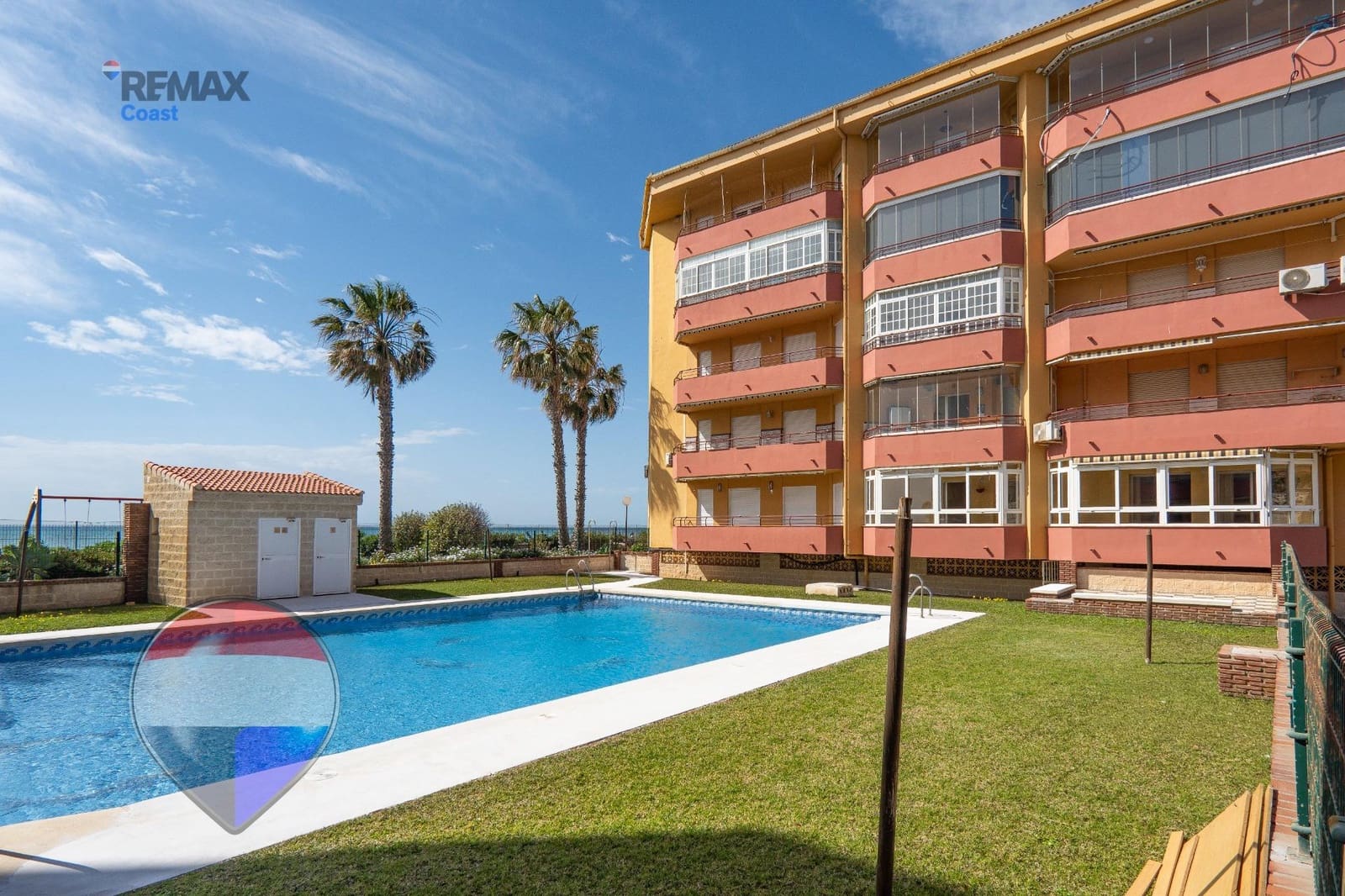 2 bedroom Flat for sale in Rincon de la Victoria with pool garage - € 385,000 (Ref: 9712118)