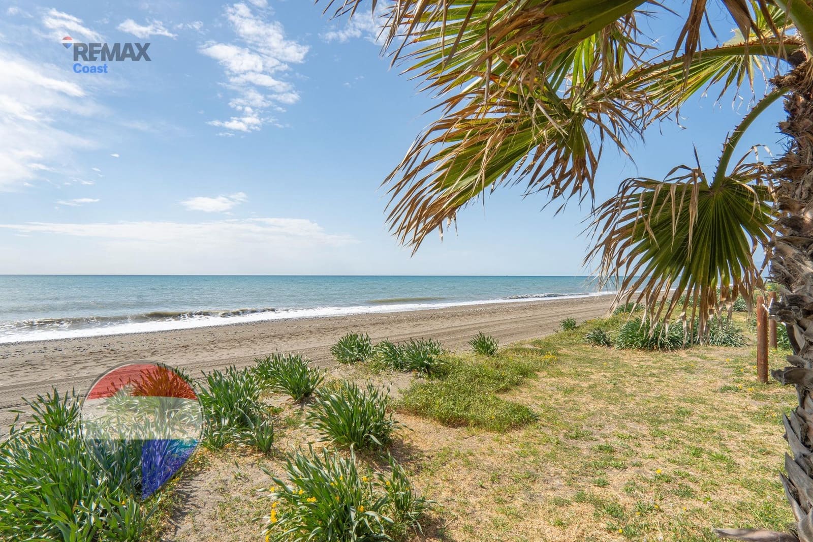 2 bedroom Flat for sale in Rincon de la Victoria with pool garage - € 385,000 (Ref: 9712118)