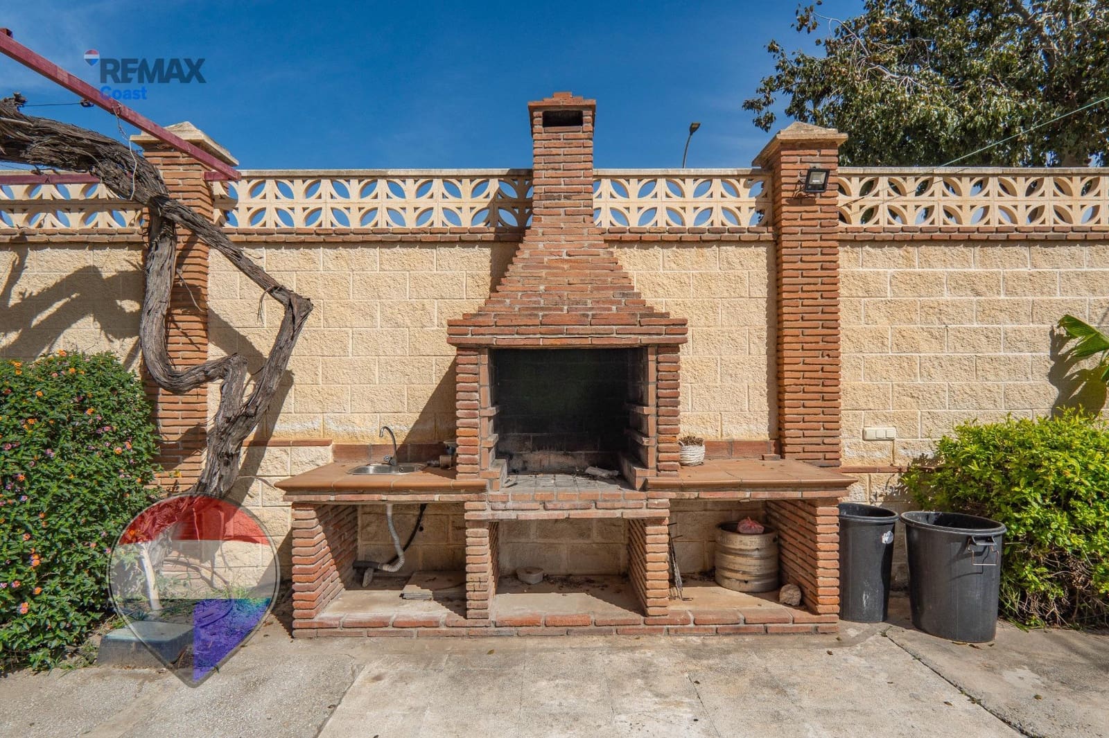 2 bedroom Flat for sale in Rincon de la Victoria with pool garage - € 385,000 (Ref: 9712118)