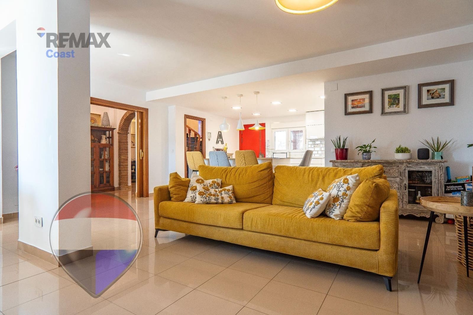 7 chambre Villa/Maison à vendre à La Cala del Moral avec piscine garage - 1 395 000 € (Ref: 9715057)