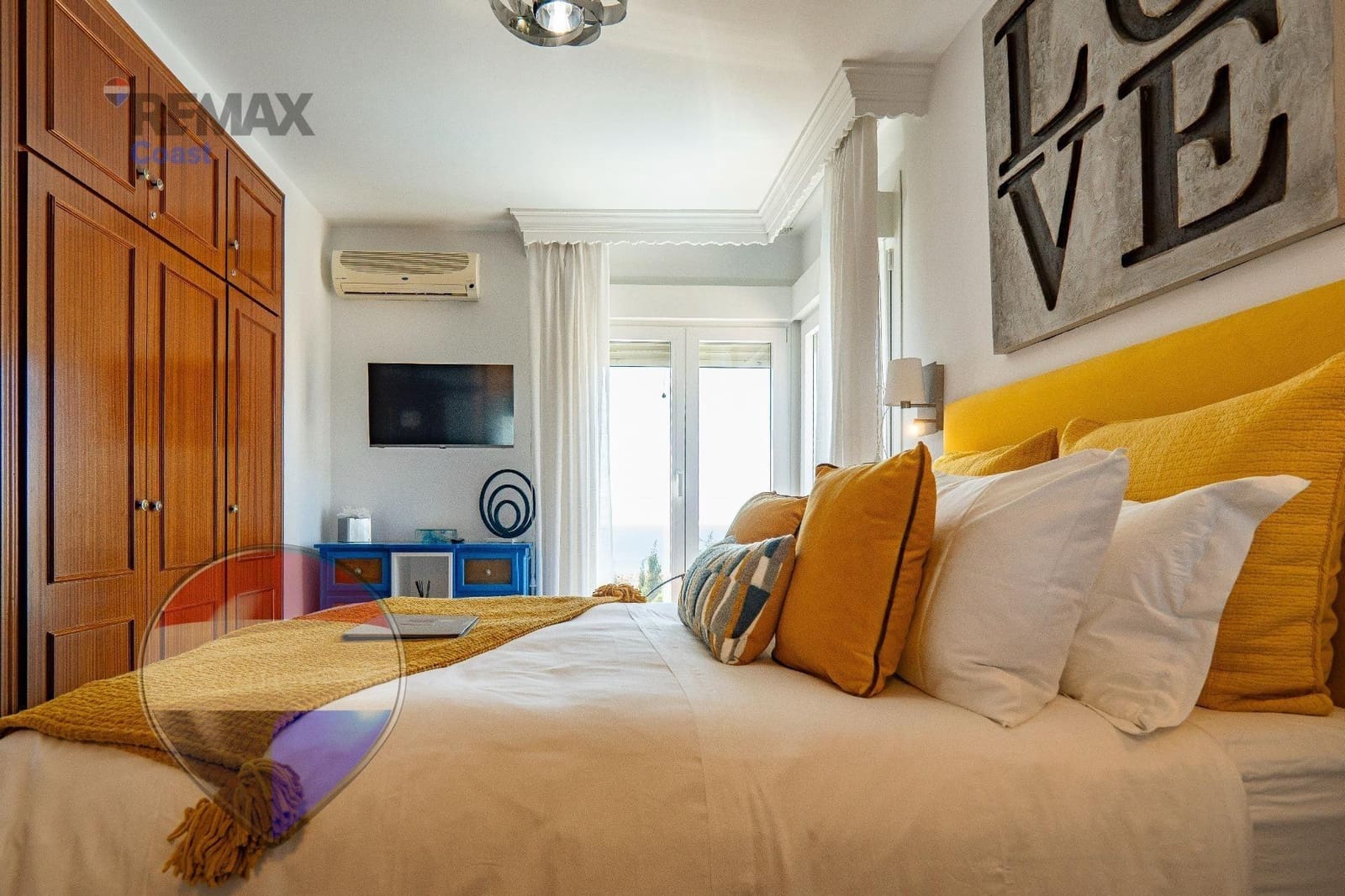 7 chambre Villa/Maison à vendre à La Cala del Moral avec piscine garage - 1 395 000 € (Ref: 9715057)