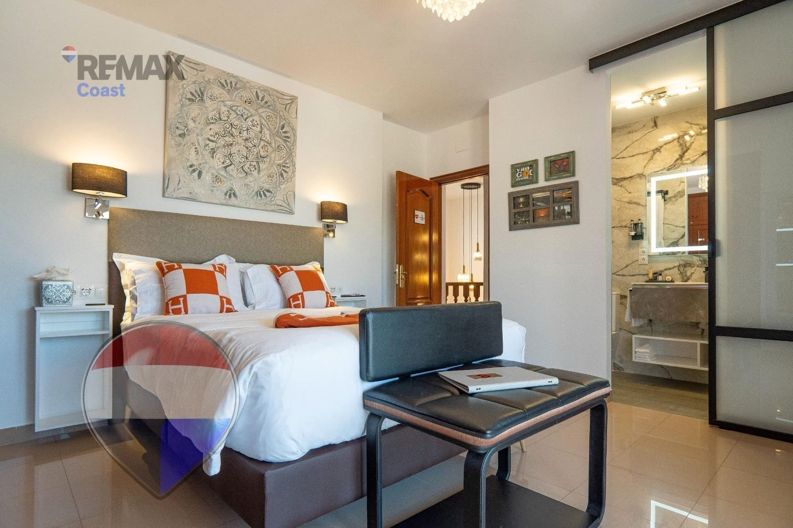 7 chambre Villa/Maison à vendre à La Cala del Moral avec piscine garage - 1 395 000 € (Ref: 9715057)