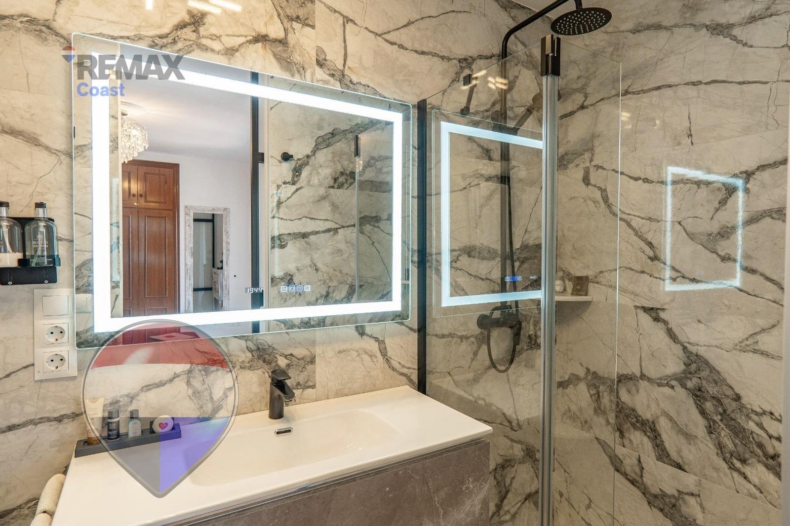 7 chambre Villa/Maison à vendre à La Cala del Moral avec piscine garage - 1 395 000 € (Ref: 9715057)