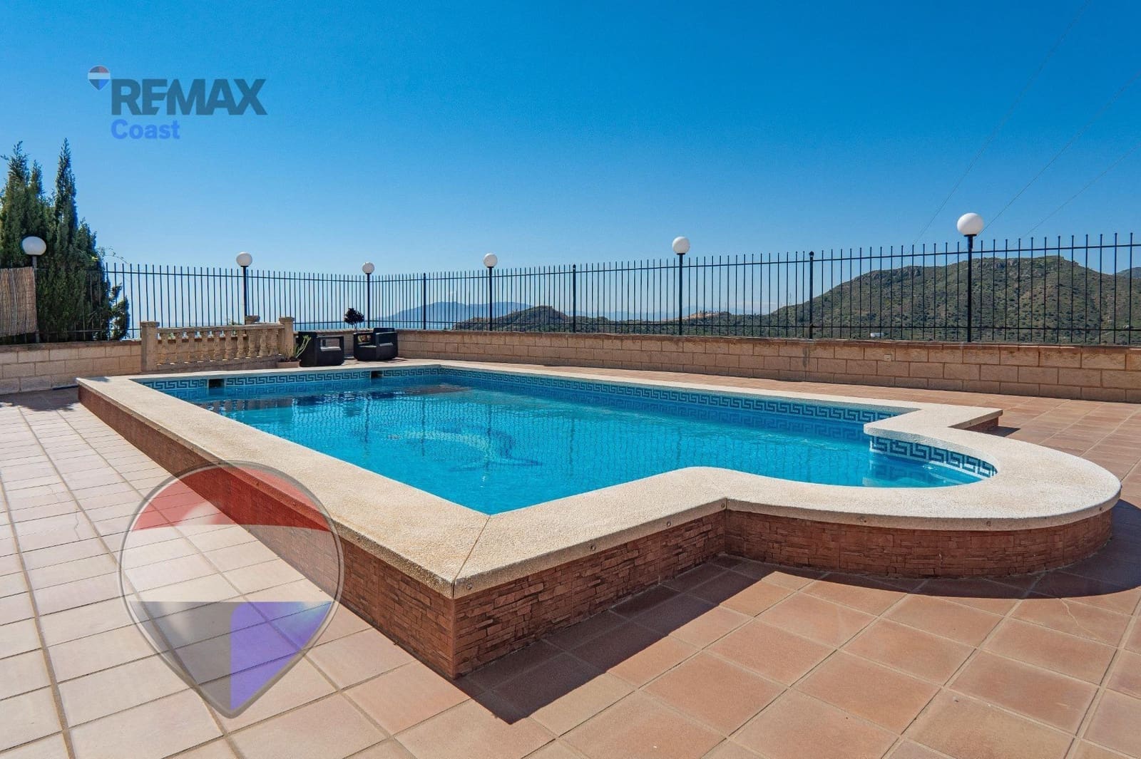 7 chambre Villa/Maison à vendre à La Cala del Moral avec piscine garage - 1 395 000 € (Ref: 9715057)