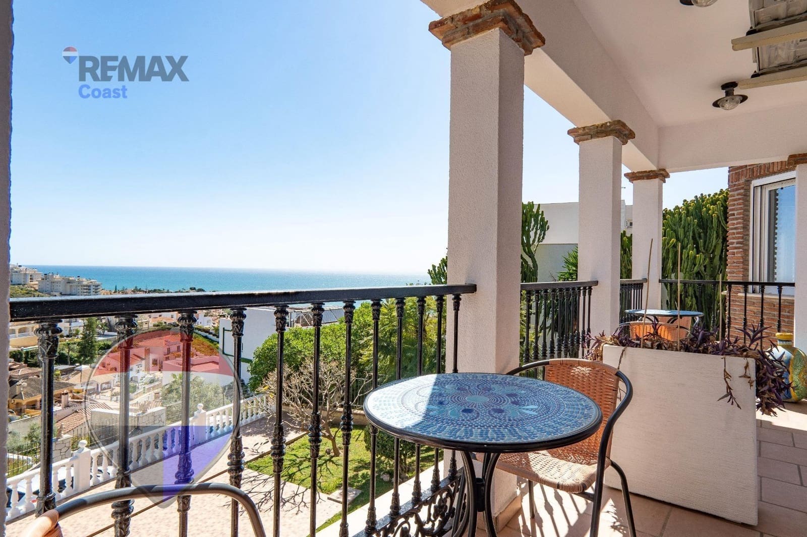 7 chambre Villa/Maison à vendre à La Cala del Moral avec piscine garage - 1 395 000 € (Ref: 9715057)