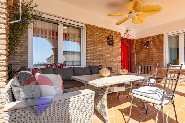 7 bedroom Villa for sale in La Cala del Moral, Rincón de la Victoria with pool garage - € 1,395,000 (Ref: 9715057)
