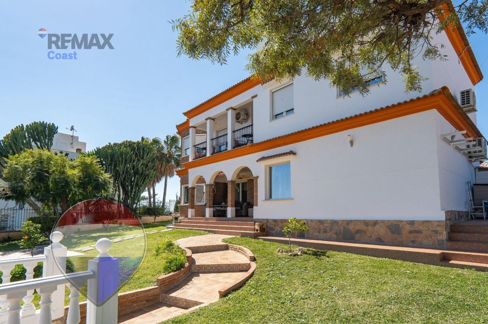 7 chambre Villa/Maison à vendre à La Cala del Moral avec piscine garage - 1 395 000 € (Ref: 9715057)