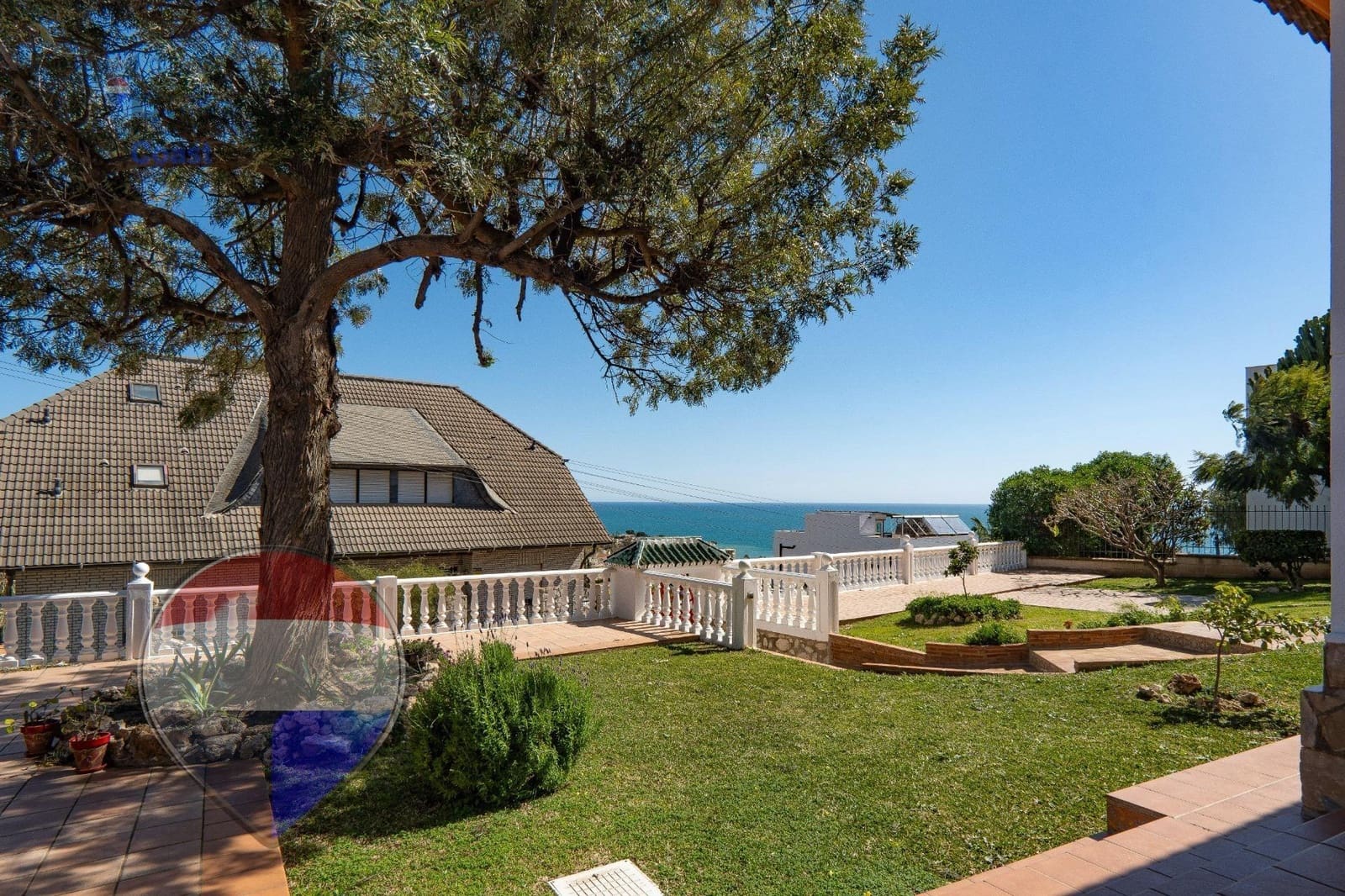 7 chambre Villa/Maison à vendre à La Cala del Moral avec piscine garage - 1 395 000 € (Ref: 9715057)