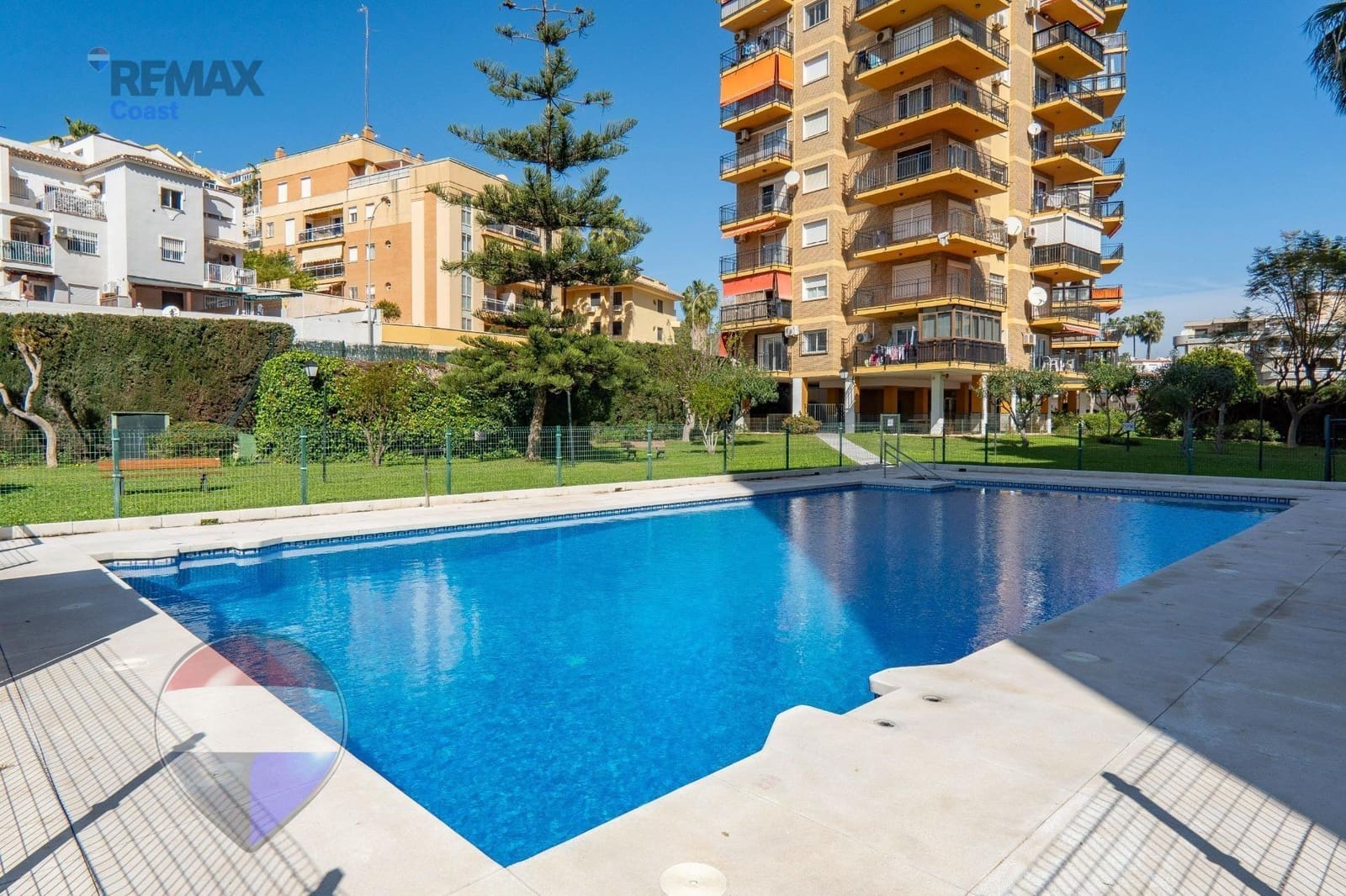 2 bedroom Flat for sale in Torremolinos with pool garage - € 590,000 (Ref: 9726771)