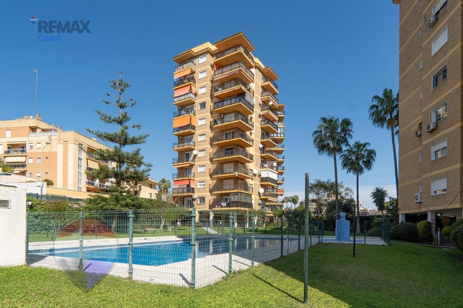 2 sypialnia Mieszkanie na sprzedaż w Torremolinos z basenem garażem - 579 000 € (Ref: 9726771)