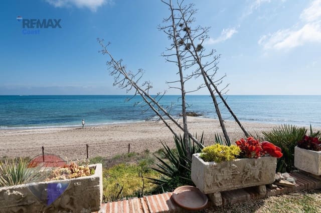 2 soverom Villa til salgs i El Faro de Calaburra - Chaparral, Mijas med garasje - € 1 100 000 (Ref: 9726772)