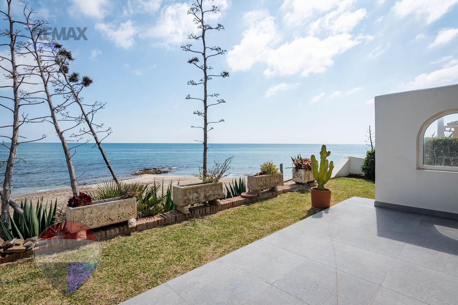 2 soverom Villa til salgs i Mijas med garasje - € 1 100 000 (Ref: 9726772)
